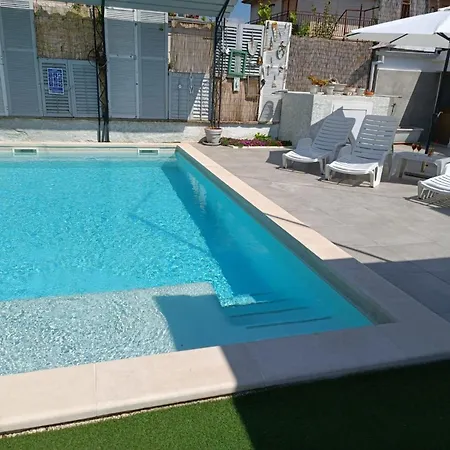 Haus In Mit Privatem Pool By Interhome Holiday home *