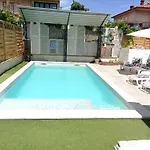 Haus In Mit Privatem Pool By Interhome * Pula
